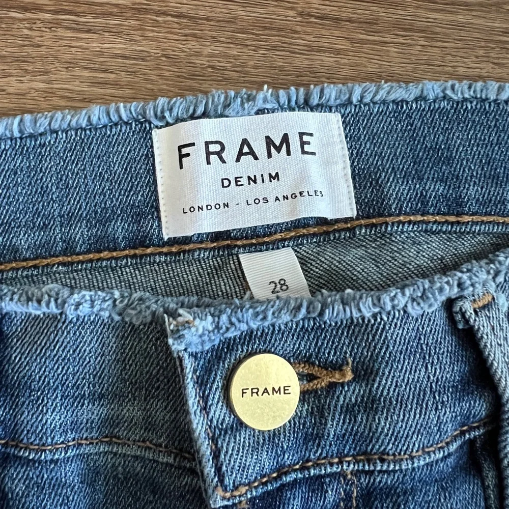 Frame Jeans - Picture 2 of 3